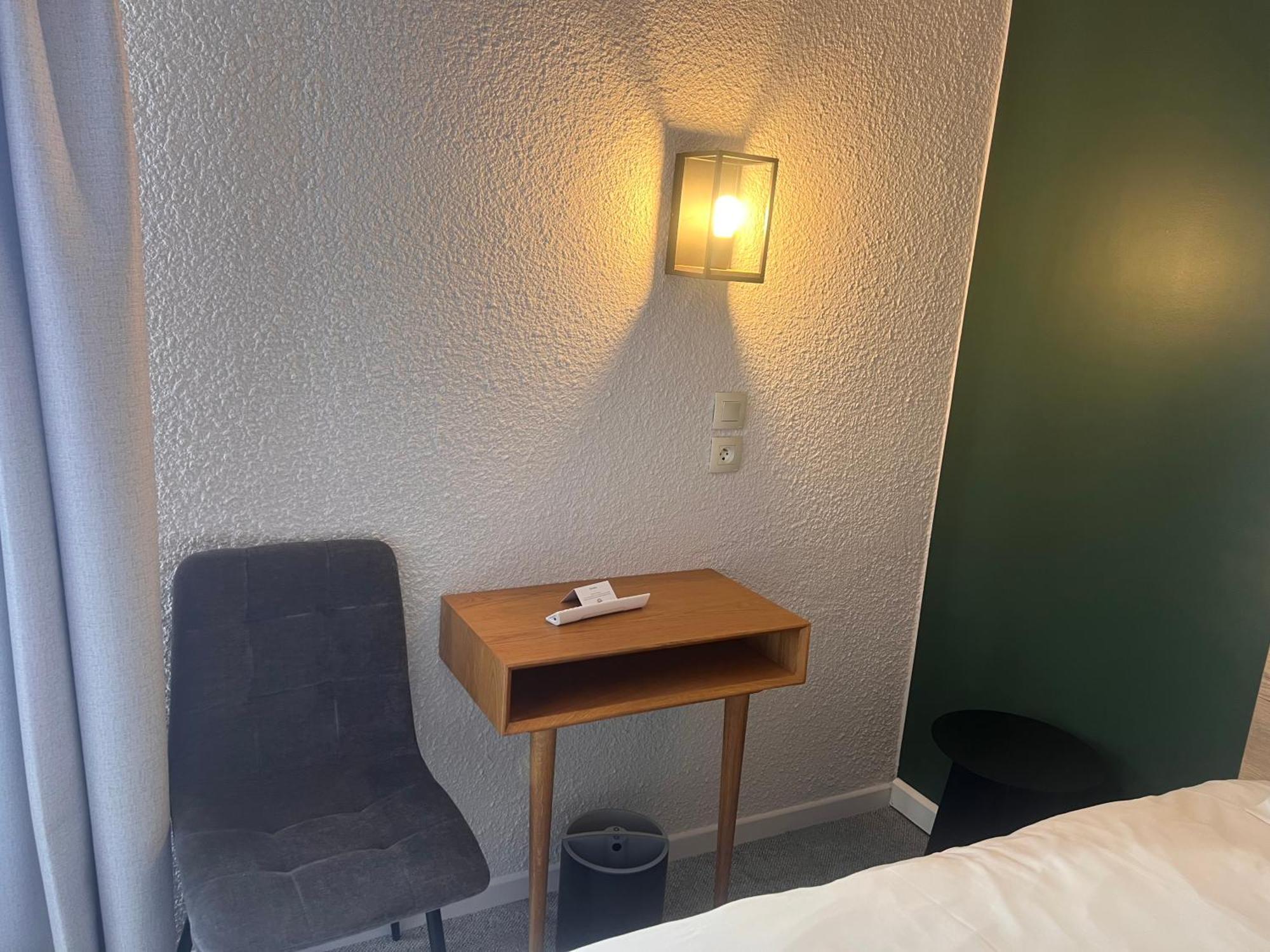 Sure Hotel By Best Western Nimes Est Eksteriør bilde